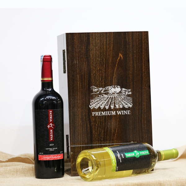 Hộp quà 2 chai rượu vang chile Patria cabernet Sauvignon và Patria Sauvignon Blanc
